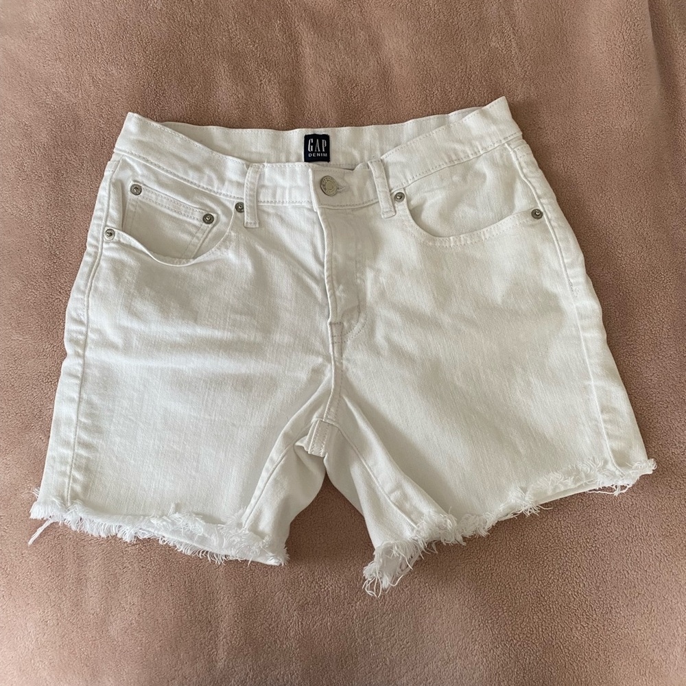 Gap white denim shorts